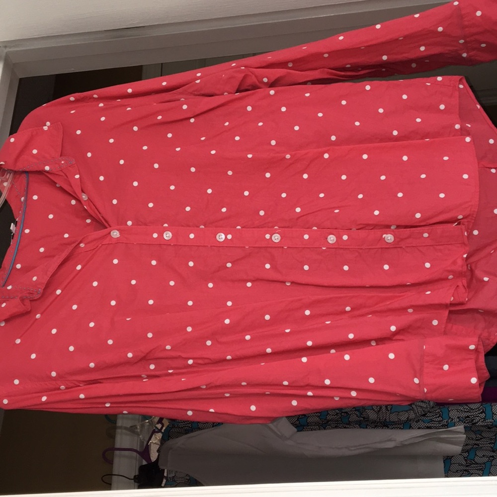 Crown and Ivy Button Up